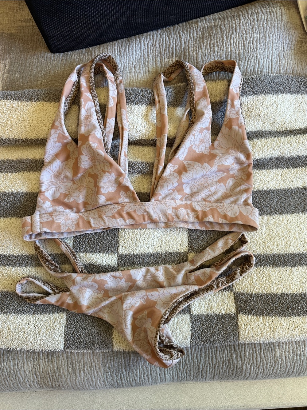 acacia swimwear Peach Floral Plunge Bikini Set